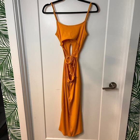 Meshki Mustard Women's Abbey Midi Cut Out Dress Size XS - Picture 3 of 8